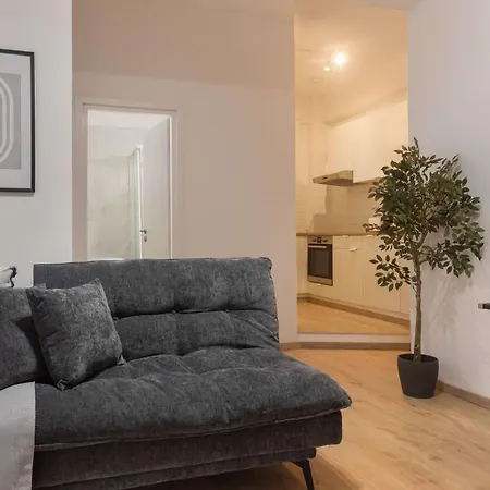 Phaedrus Living Breeze Residences Finesse 아파트 라르나카