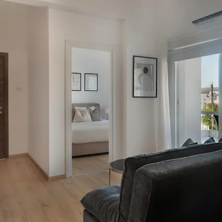 Phaedrus Living Breeze Residences Finesse *