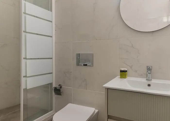 アパート Phaedrus Living Breeze Residences Finesse